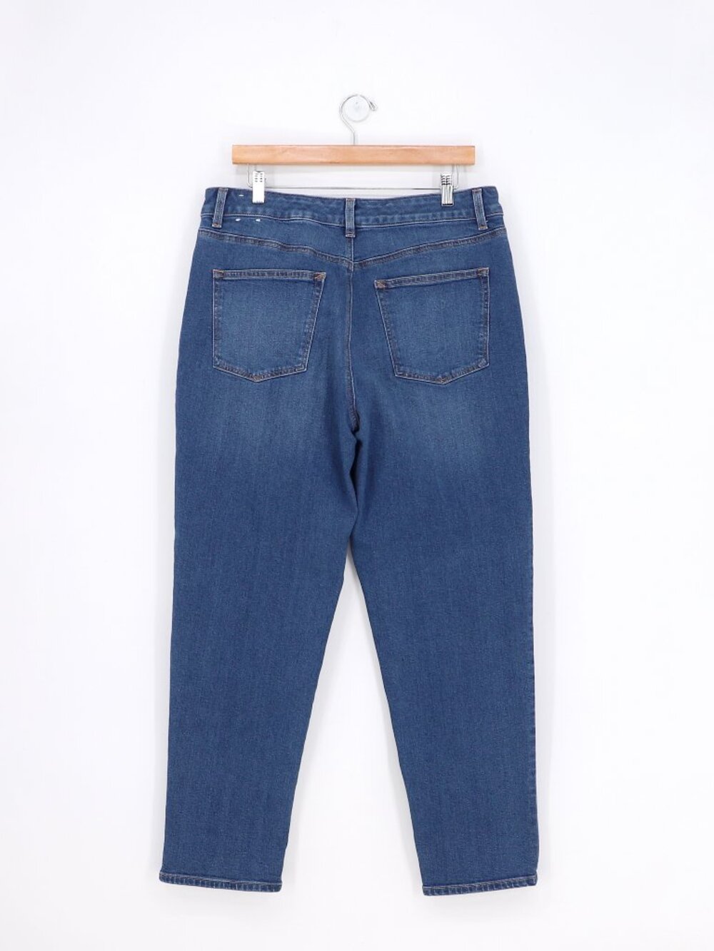 TALBOTS Everyday Relaxed Leg Jeans - Sonia Wash Size 12 - Picture 3 of 8
